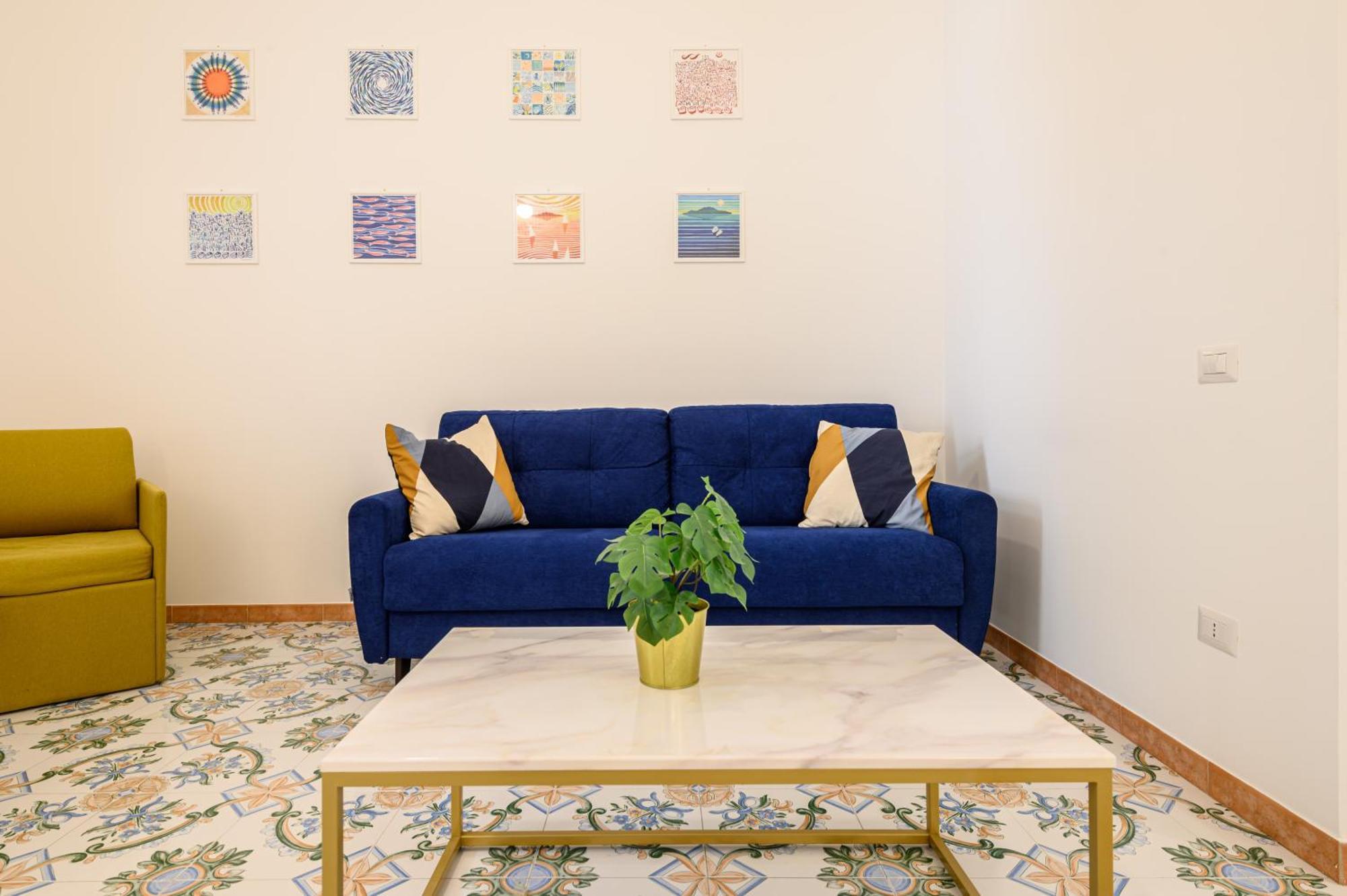 Guest House 121 Charming Apartment 나폴리 외부 사진